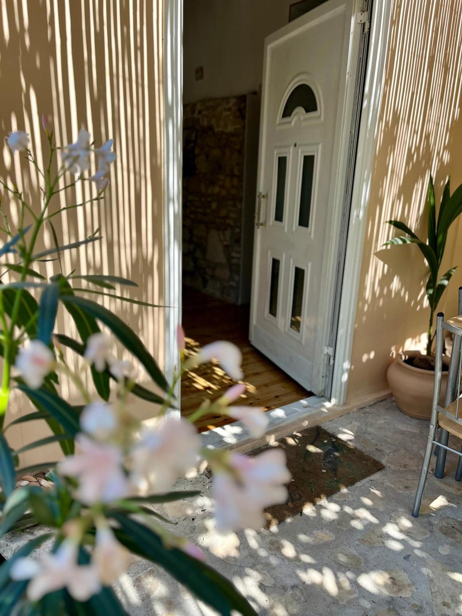 Holiday Oasis With Private Patio And Hammam-Style Bath In Chora-Pithagoreo, Samos Island Villa Pythagóreion Buitenkant foto